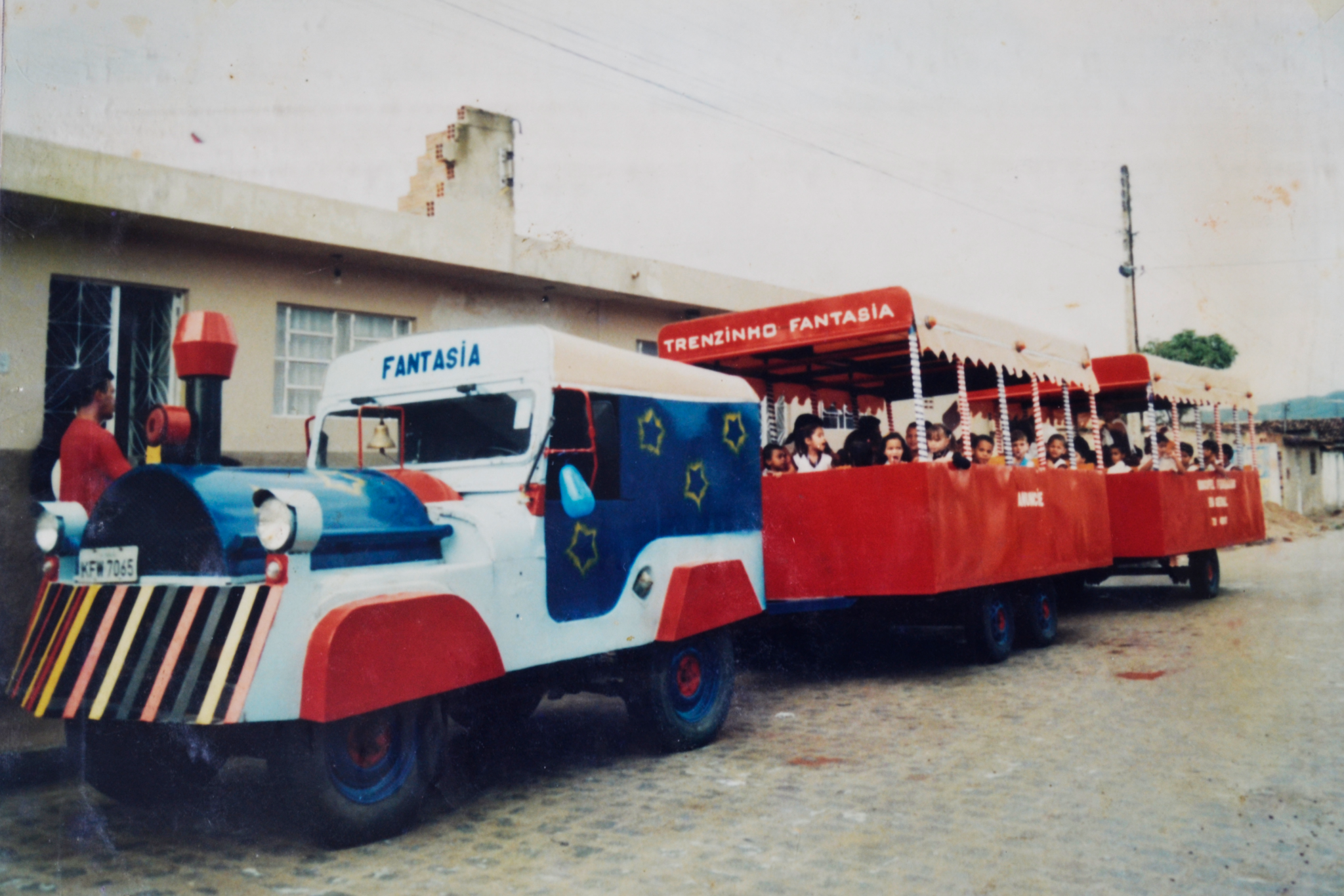 PASSEIO DE TREM